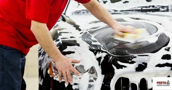 7 SIMPLE AND EFFECTIVE CAR DETAILING TIPS 7 SIMPLE AND EFFECTIVE CAR DETAILING TIPS